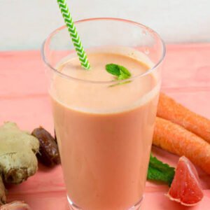 Smoothie detox de toronja y jengibre